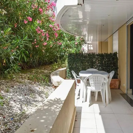 Central With Intimate Large Terrace - 6 Pax Lägenhet Cannes