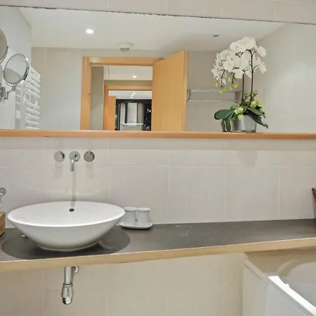 Lägenhet Central With Intimate Large Terrace - 6 Pax Cannes